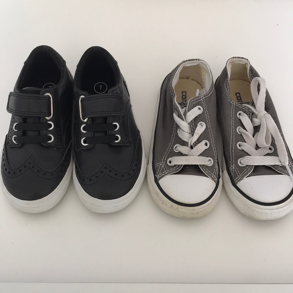 Boys size 7 shoes